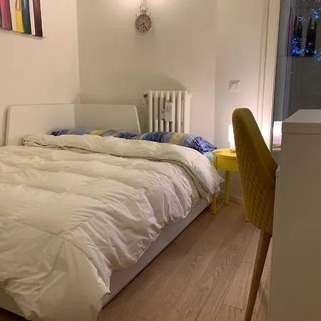 Homestay Rainbow Room Milano - Men Only