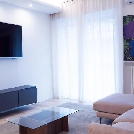 Prestige Boutique Homes-arco Della Pace Exclusive Family Apartmán