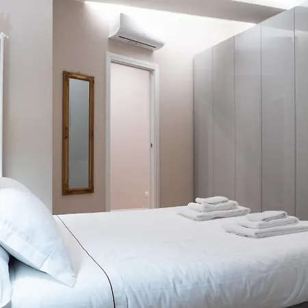 Apartamento Prestige Boutique Homes - Piazza Duomo Exclusive Family