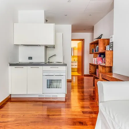 Apartment Brand New Centrale Via Soperga- 2pax- Wifi *