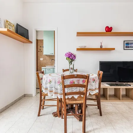 Lejlighed Comfortable One Bedroom 3 Pax Wifi