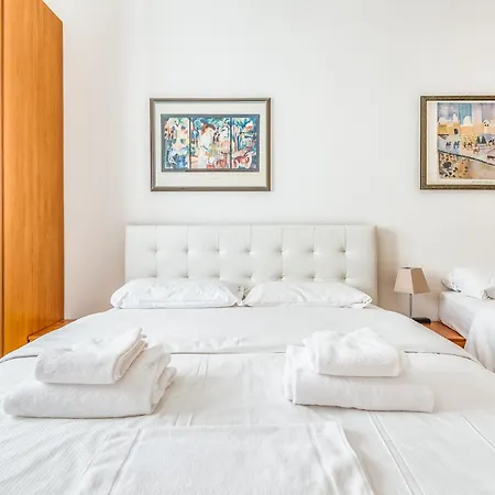 Comfortable One Bedroom 3 Pax Wifi Lejlighed