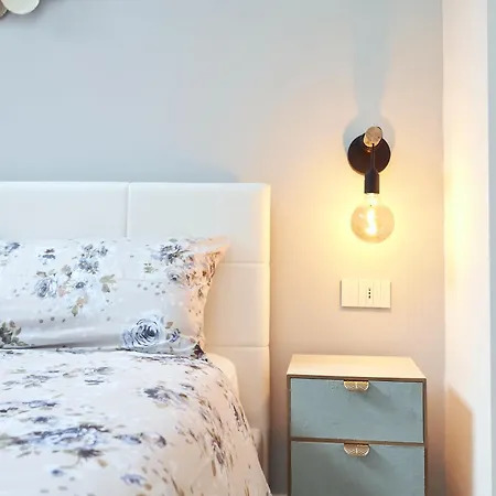 Urban Flats - Center *