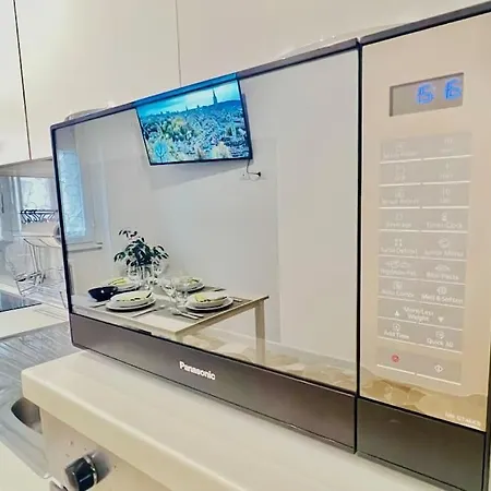 Apartment New And Elegant On The Navigli Netflix E *