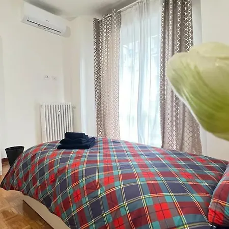 New And Elegant On The Navigli Netflix E Apartament