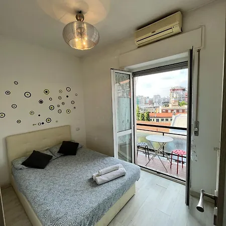 Milan Nice Apartment With Big Balcony Apartment