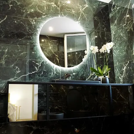 Elegante In Porta Venezia A Apartment *