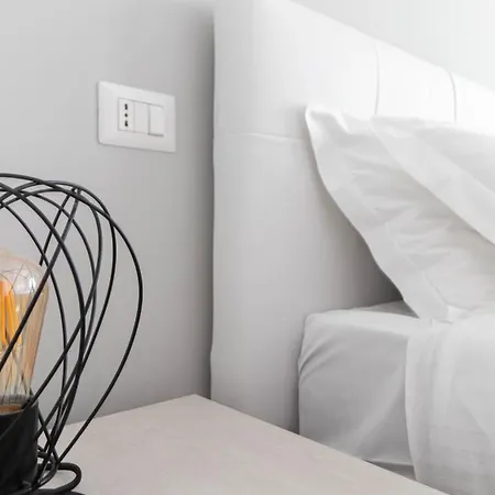 Italianway - Lorenteggio 30 Milaan