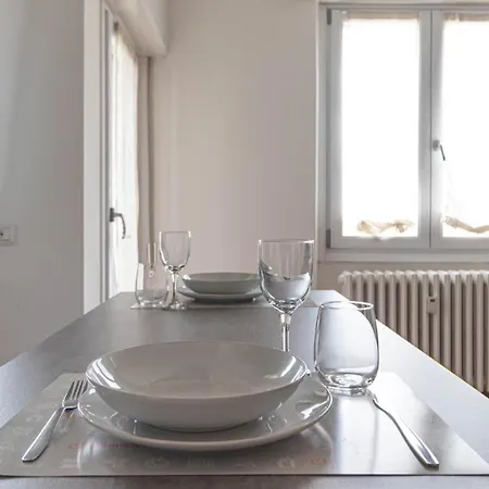 Italianway - Lorenteggio 30 Daire *