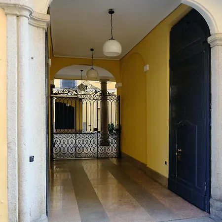 Comecasa Design Montenapoleone - Spiga