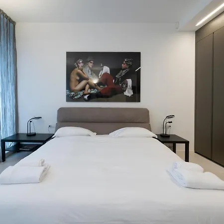 Apartamento Youhosty - Duomo Milán