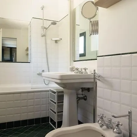 Youhosty - Nerino 10 *