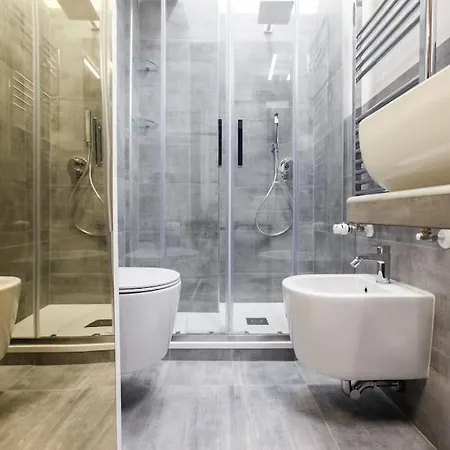 Hacca Collection - Chic 2br In Cool Porta Venezia District Milan