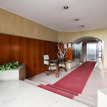 Hacca Collection - Brera & Fashion District - Bright 2br Apartment Mailand