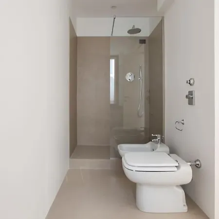 Hacca Collection - Brera & Fashion District - Bright 2br Milan