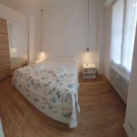 Reali Bonaccini Milánó