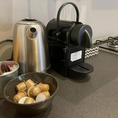 Apartment Canal Heart *