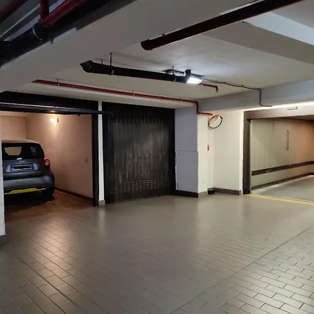 Apartment Elegante Bilocale Con Postazione Lavoro San Babila Mailand