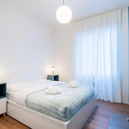 Apartamento Quadrilocale Metro5 Istria 3 Bedrooms Milão