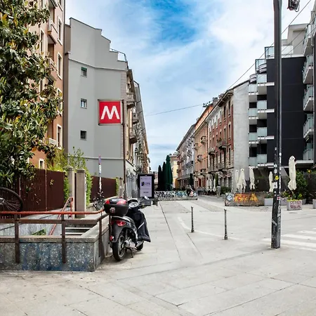 Dehomes - Porta Genova Luxury