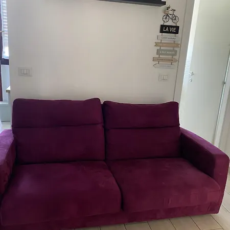 Apartment Casa Della Famiglia 10 Minuti Da Duomo Di E San Siro Mailand