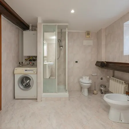 Apartman Spazioso E Comodo In Fs - Ac *