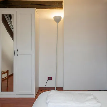 Spazioso E Comodo In Fs - Ac * Milánó