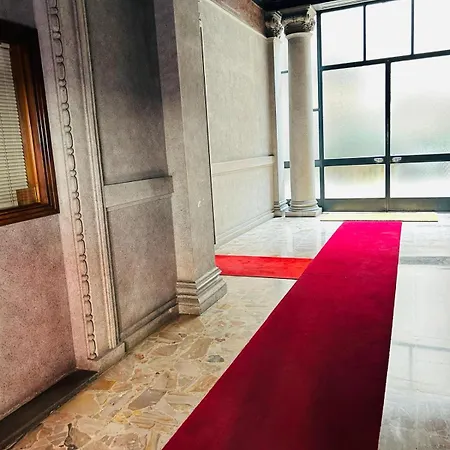 アパート Easy Italy Grand *