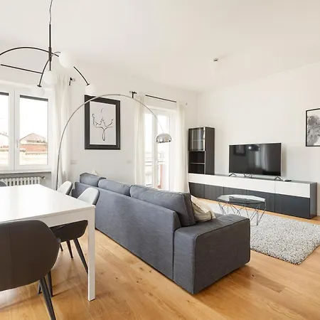 Apartment Bright Milan