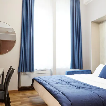 Retreats * Milan