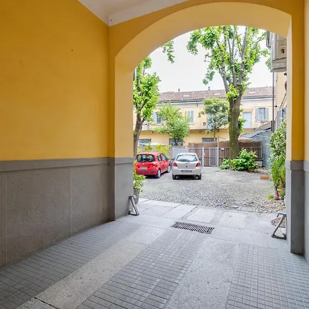 Oasi Di Relax Spa A 10 Min Dal Duomo شقة