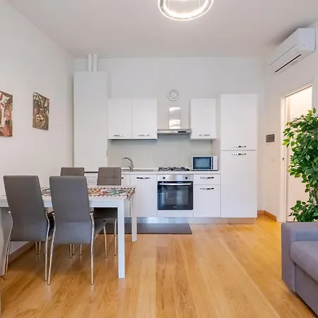 Oasi Di Relax Spa A 10 Min Dal Duomo Apartament Mediolan