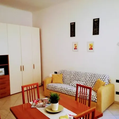 Porta Romana, Charming And Lovely Apartment