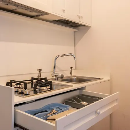 Cozy & Happy Flat In Downtown * ミラノ