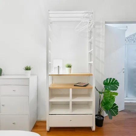 New! Lovely & Friendly In Center B *