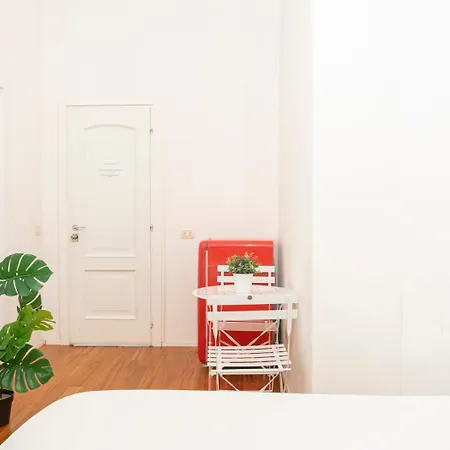 New! Lovely & Friendly In Center B