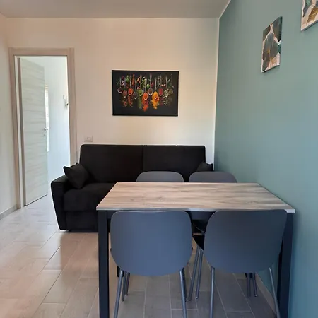 Apartamento Abbiategrasso - Bocconi - Nuovi Indipendenti Milão