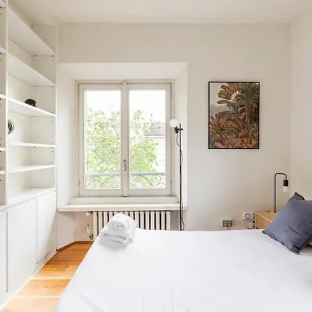 Piazza Tricolore - Metro Blu Duomo A 10 Min * Милан