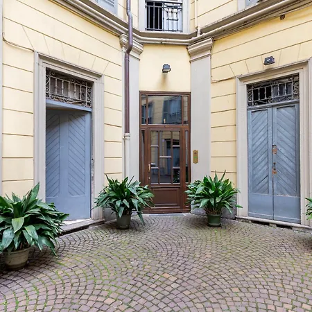 Piazza Tricolore - Metro Blu Duomo A 10 Min * Милан