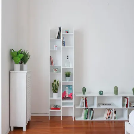 New! Lovely & Friendly In Center A