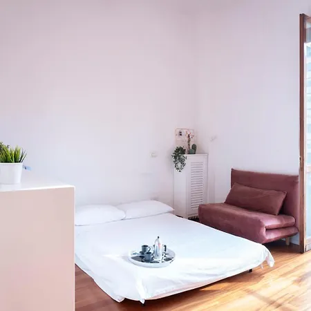 New! Lovely & Friendly In Center A