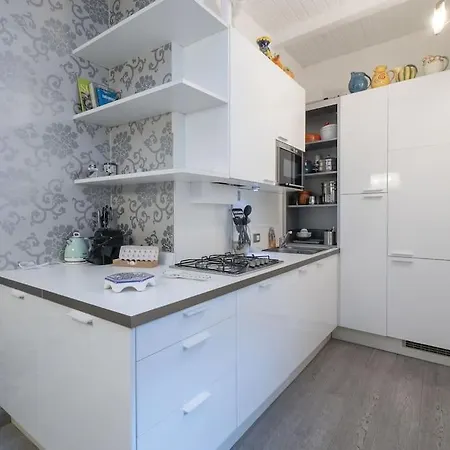 Chinatown Elegant - Youhosty Apartment *