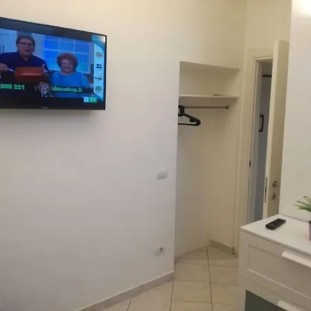 Bilocale Mansardato Zona Corso Buenos Aires Mm1-mm2 Lippi 2 Apartment Milan