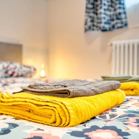 Charlotte Bb House *