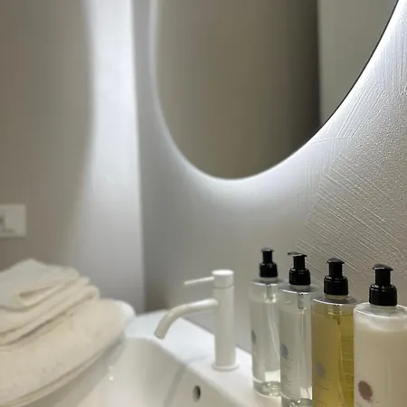 Mansarda San Gregorio شقة