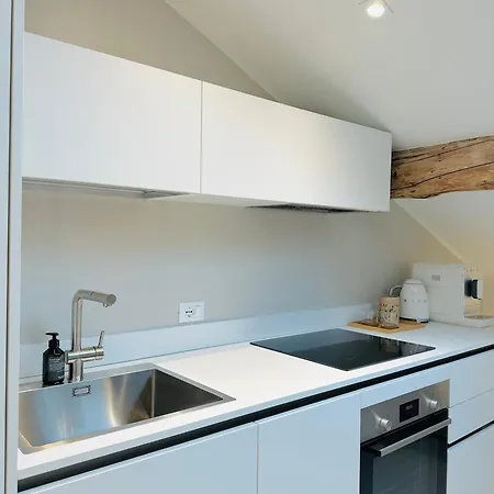 Mansarda San Gregorio Apartment *