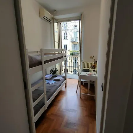 Esclusive & Elegant Loft, Duomo 10 Minutes * Milan