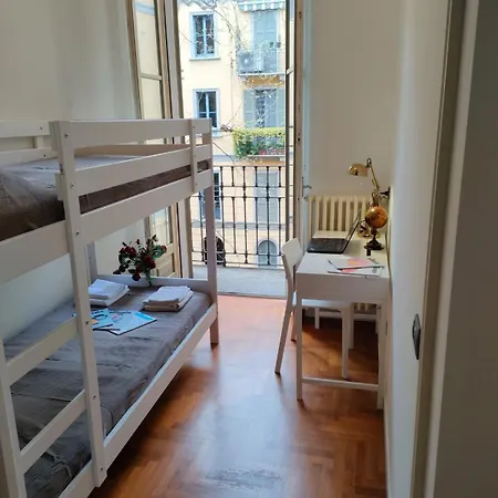 Esclusive & Elegant Loft, Duomo 10 Minutes Apartment Milan