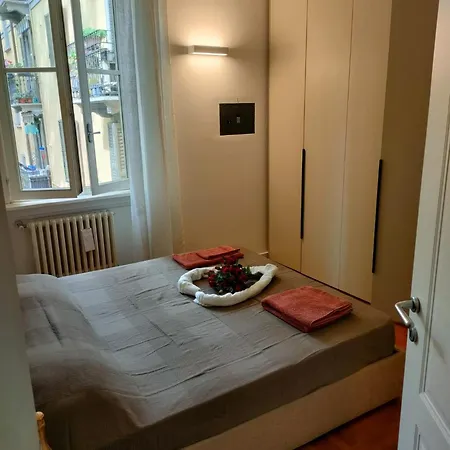 Esclusive & Elegant Loft, Duomo 10 Minutes דירה *