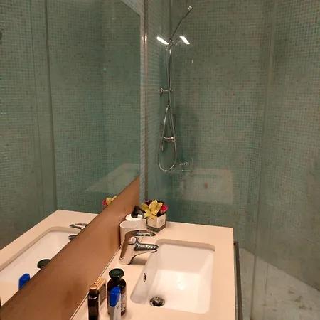 Apartment Esclusive & Elegant Loft, Duomo 10 Minutes Milan